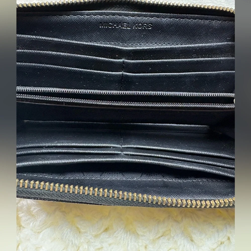 Michael Kors Genuine Black Leather Logo Jet Set Wallet